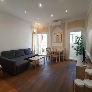 Et Renoves En 2022, Intra Muros Appartement Avignon