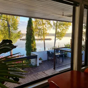https://gorgeous-apartment-by-the-sea.tophotelshelsinki.com